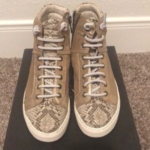 Kenneth Cole metallic gold with python print